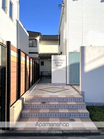 ソルナクレイシア吉祥寺本町の玄関写真
