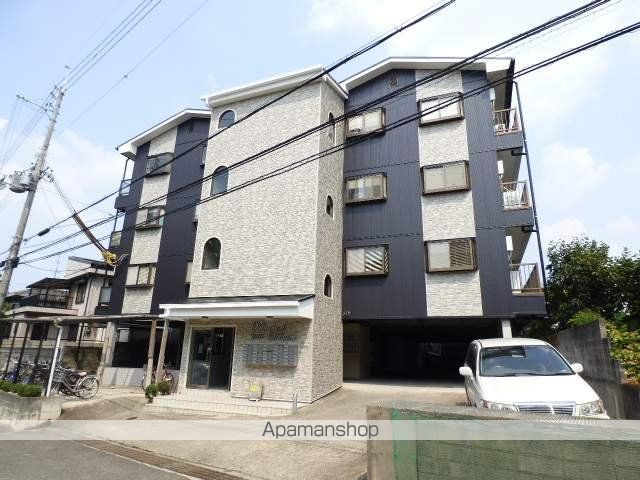 郡津金森マンションの外観写真