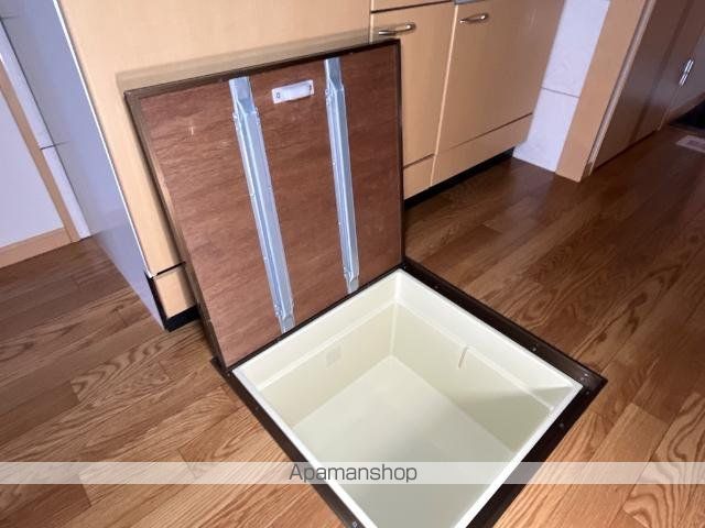 フローラ滑川の内装写真