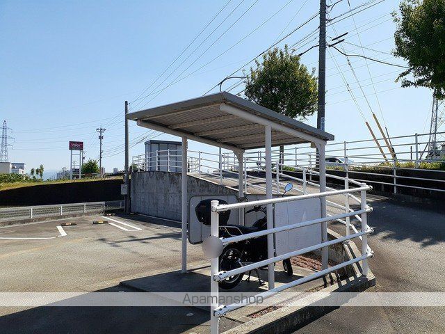 富山地鉄富山市内線 南富山駅前駅 徒歩28分 2階建 築14年の内装写真