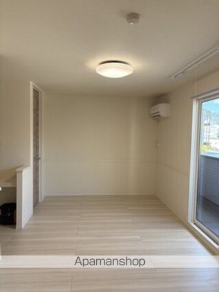 ラ・トゥール山城西　Ａ棟[1LDK/41.72m2]の内装1