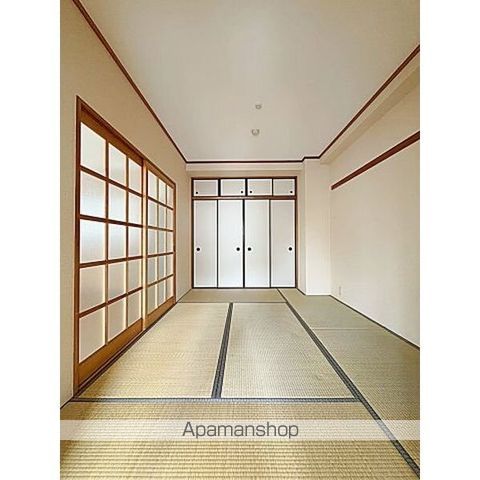 ラウムズ植田の内装写真