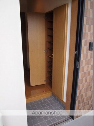 ガーデンハイム樗　１番館[3DK/56.76m2]の玄関