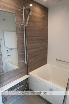 ローレルタワールネ浜松町[1R/25.31m2]のバス