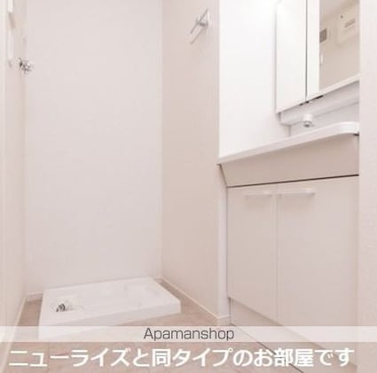 アストピア千田[2LDK/56.12m2]の洗面所