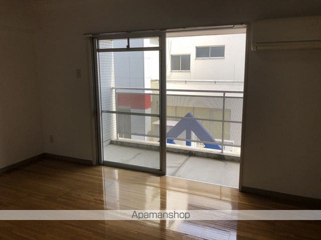 プログレッソの内装写真