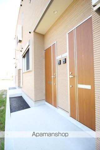 GROW西花尻の玄関写真