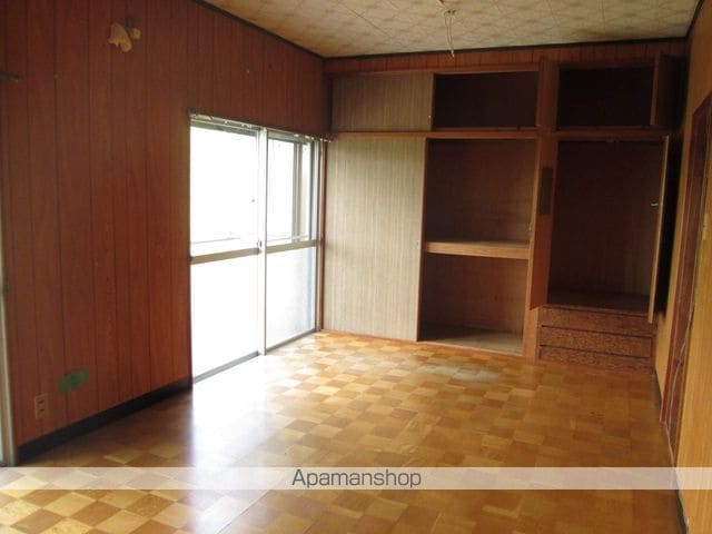 上柏町貸家1の内装写真