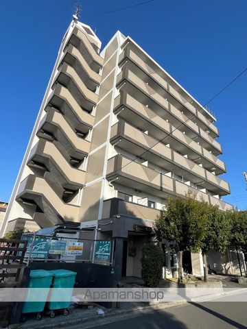 シュプレーム堺の外観写真
