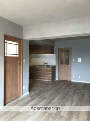 オレンジコート高松　[2LDK/57m2]のリビング・居間