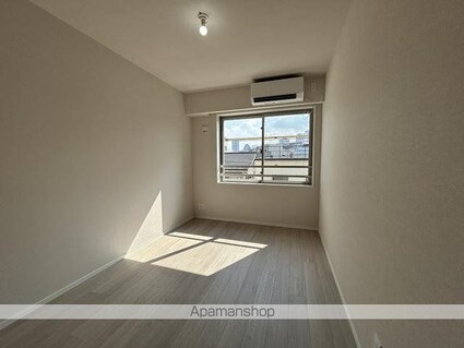 クラリティア横濱反町[3LDK/67.04m2]の内装5