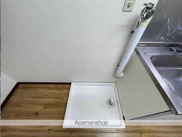 アーバン栗生の内装写真