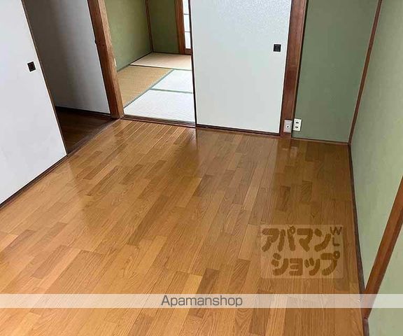 塩田前泓町貸家の内装写真