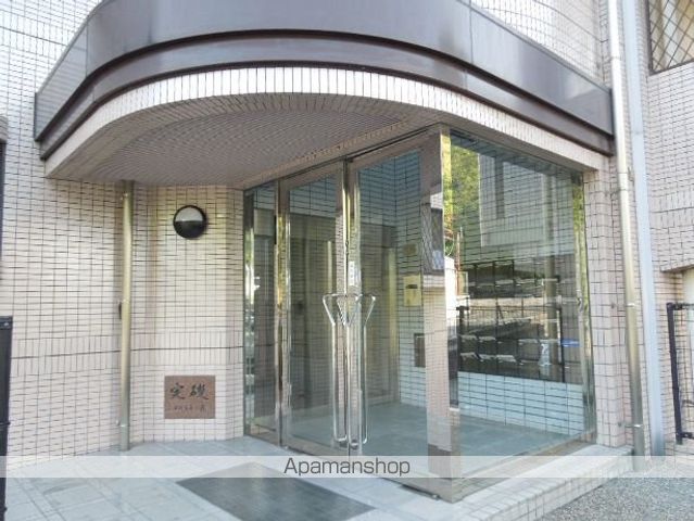 ルミエールオグシの玄関写真