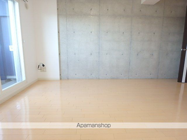 MANY’S COURTの内装写真