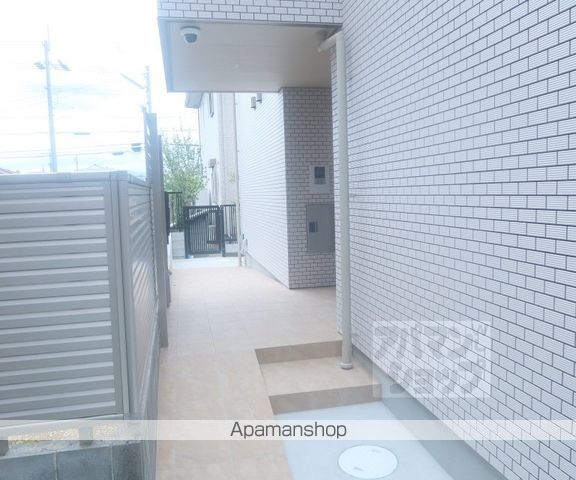 リモーネの玄関写真
