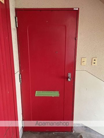 ビレッジハウス飯田川1号棟の玄関写真