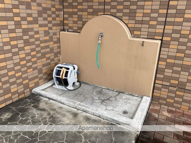 エトワール中央インターの外観写真