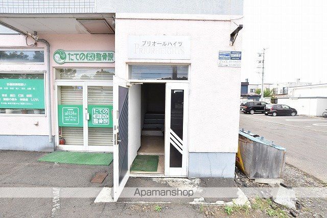 プリオールハイツの玄関写真