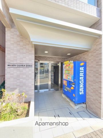 MAXIV大阪堺の玄関写真