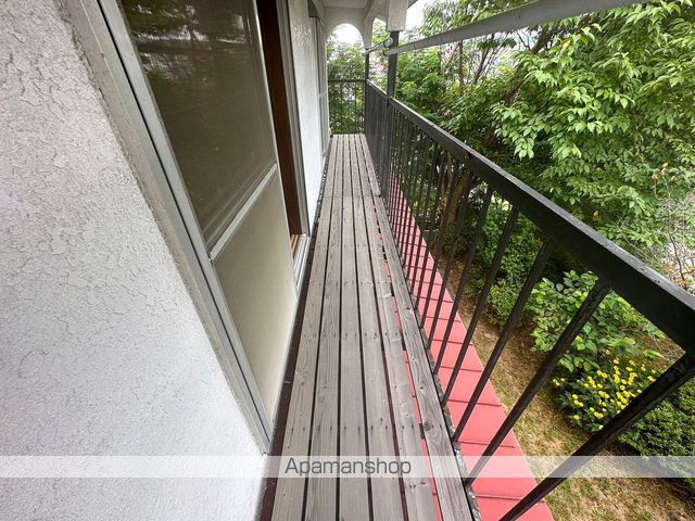 札幌市南区 2階建 築48年の内装写真