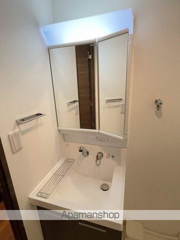 コンフォリア京町堀の内装写真