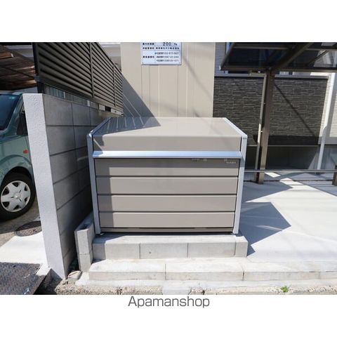 GRANDTIC緑の内装写真
