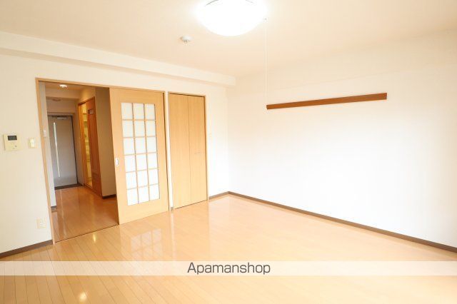アイリスハイツ8号館の内装写真
