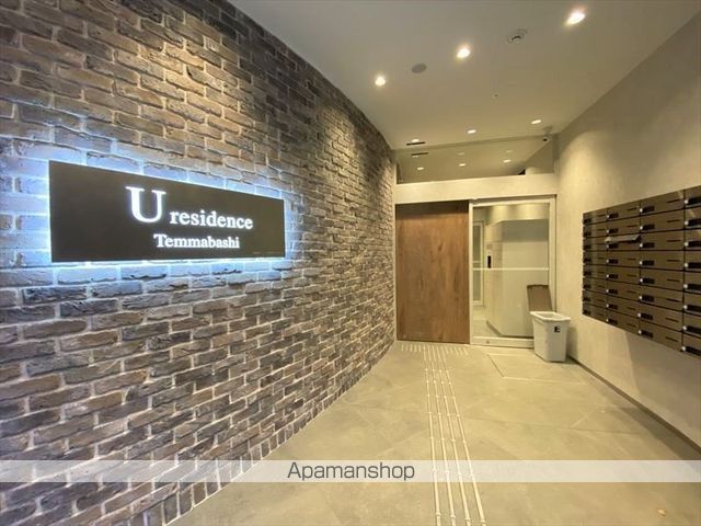 URESIDENCE TEMMABASHIの玄関写真