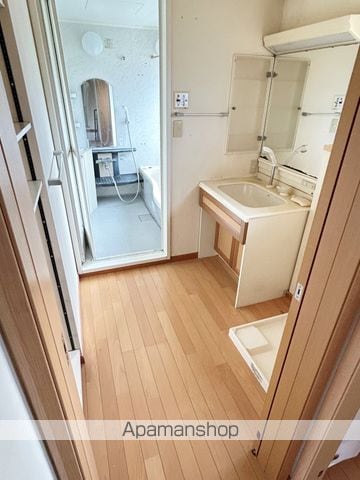 加茂戸建貸家2の内装写真