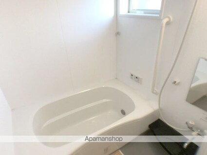 ドエル・ＴＯＭＯⅡ[2DK/62.38m2]のバス