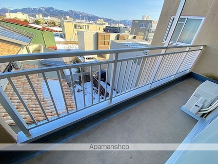 サン・ボニール[2LDK/55.42m2]のバルコニー