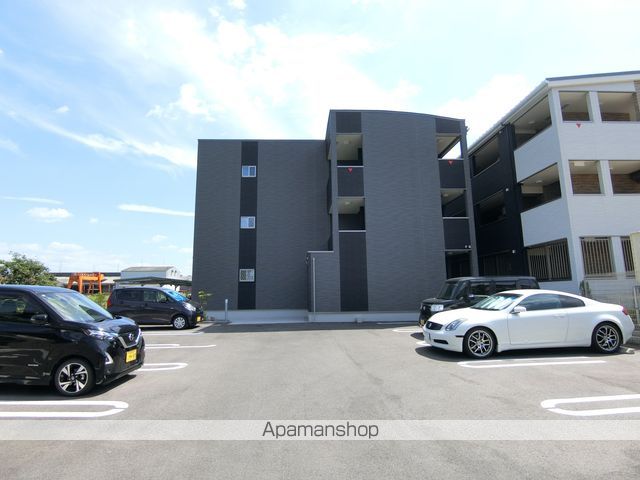 ミレ グランデ 京田辺の外観写真