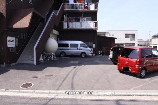 フィックスⅡ[2SDK/48m2]の駐車場2