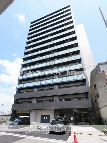 プレリスNEO大阪十三エルヴィオンの外観写真