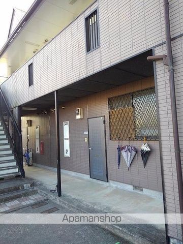 プリオール実丸Aの玄関写真
