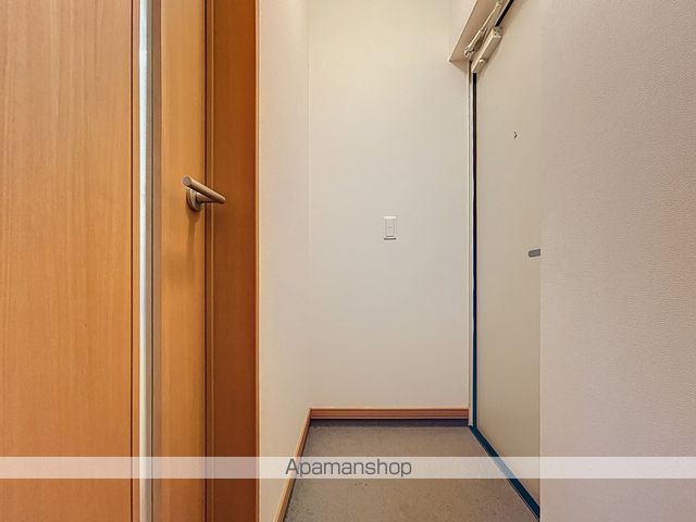 札幌市南区 2階建 築12年の内装写真