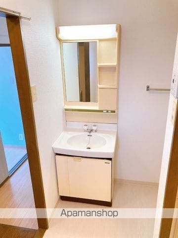 ドメスティックカーサの内装写真