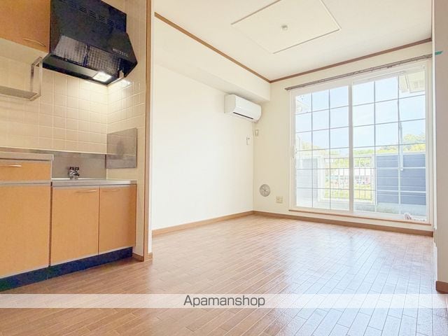 コンフォール湖北の内装写真