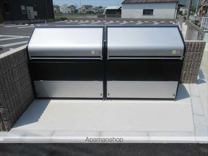 リヴェール松島Ⅱ[1LDK/46.06m2]の共用部2