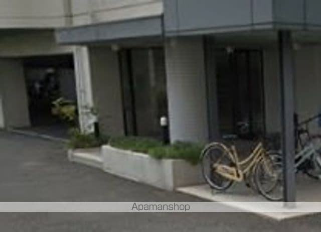 グレーシル鷹取の玄関写真