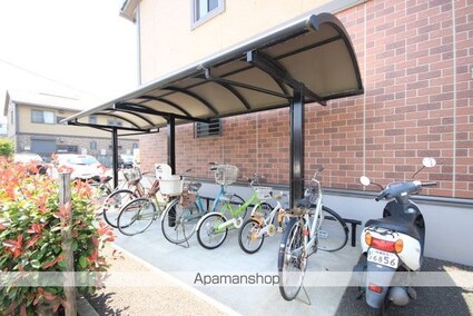 ウールクロッシェＢ[2LDK/55.44m2]の共用部1