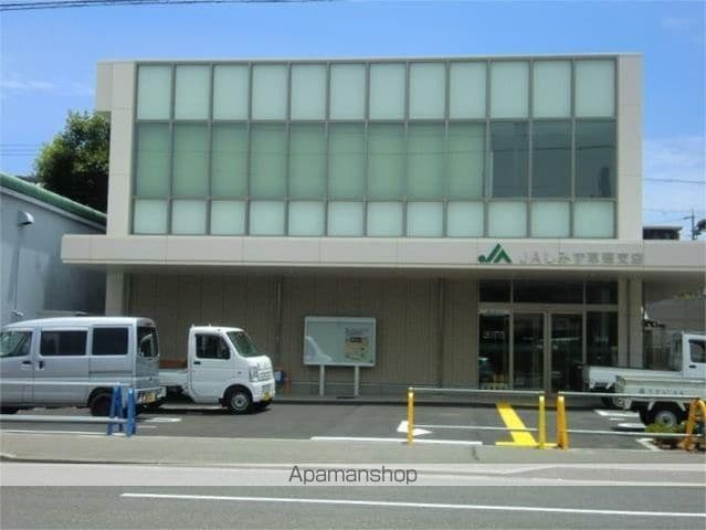 グランメゾン草薙の周辺写真
