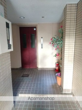 アーデル中野[1K/23.04m2]の共用部1