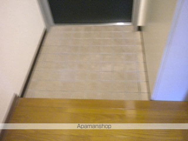 ラカーサモモイの内装写真