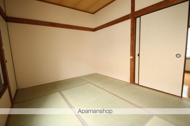 北条貸家4号の内装写真