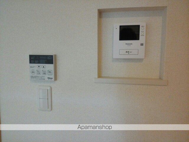 グラントの内装写真