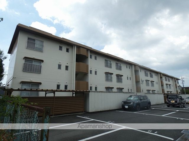 堀越マンションの外観写真
