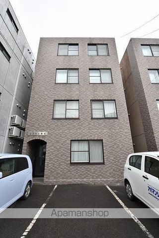 エクセル麻生の外観写真