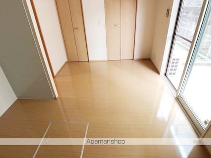 シュトラルヴェヌス[1R/27.77m2]のリビング・居間